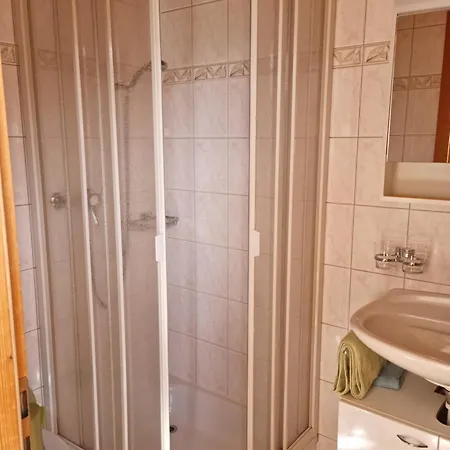 Zur Stilli Dorf Apartment Davos